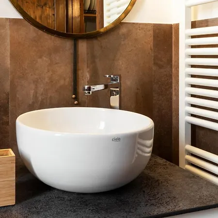 Ponte Postumio アパート