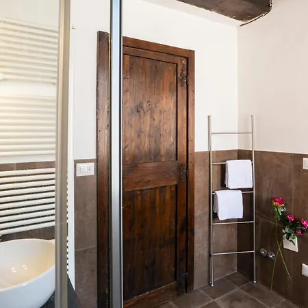 Ponte Postumio Apartment *