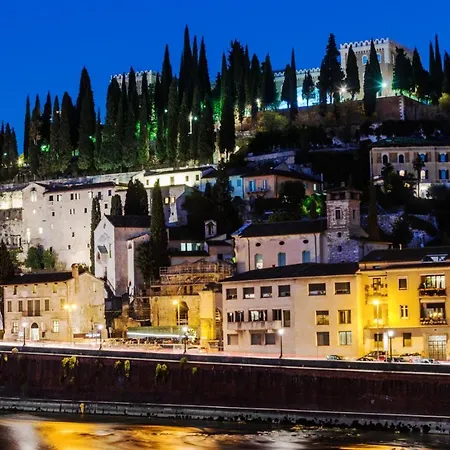 Ponte Postumio Lägenhet *