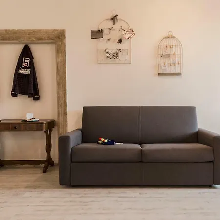 Ponte Postumio Apartment *